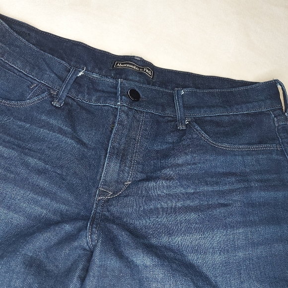 Abercrombie & Fitch Jean Shorts Size 28 - Picture 6 of 10